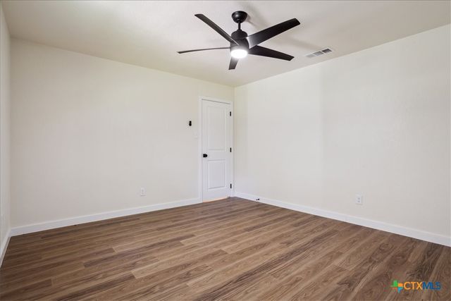 348 County Road 4876, Copperas Cove, TX 76522