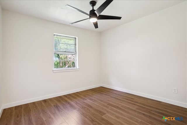 348 County Road 4876, Copperas Cove, TX 76522