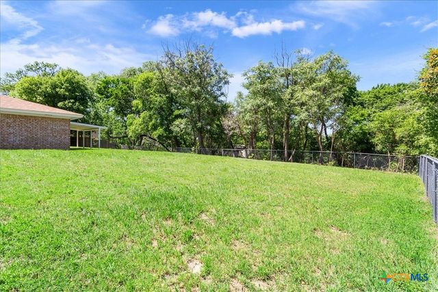 348 County Road 4876, Copperas Cove, TX 76522