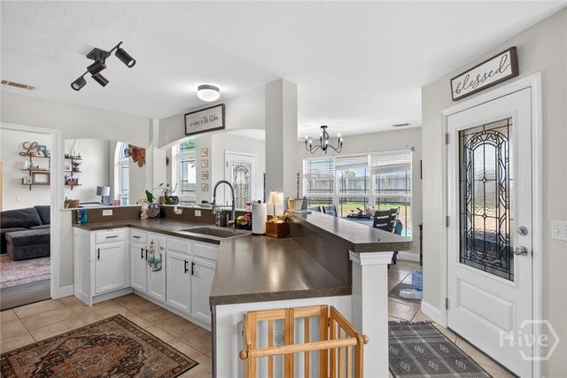 268 Scarlett Lane, Richmond Hill, GA 31324