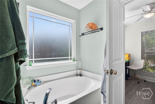 268 Scarlett Lane, Richmond Hill, GA 31324