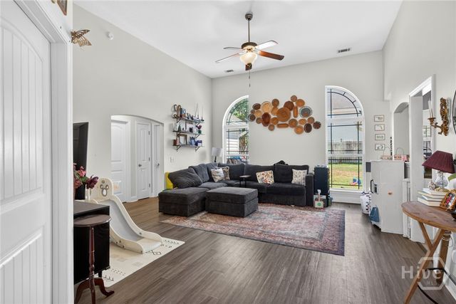 268 Scarlett Lane, Richmond Hill, GA 31324