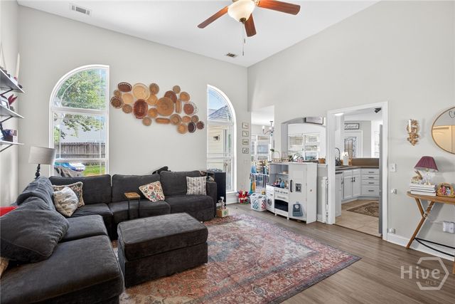 268 Scarlett Lane, Richmond Hill, GA 31324