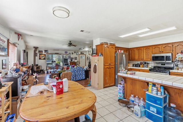 40875 Griffin Dr, Oakhurst, CA 93644