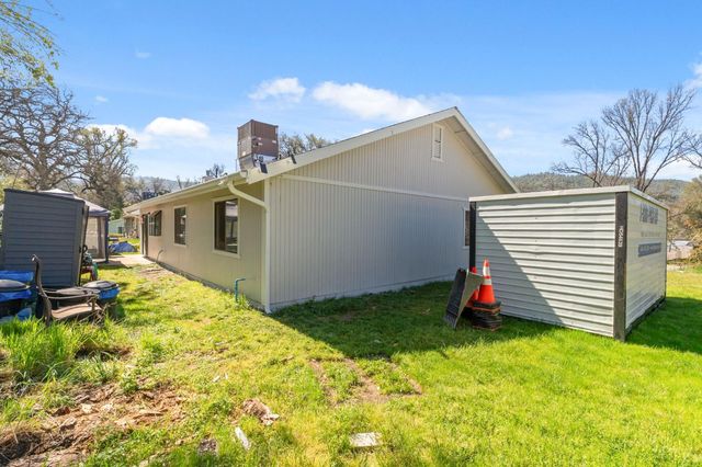 40875 Griffin Dr, Oakhurst, CA 93644