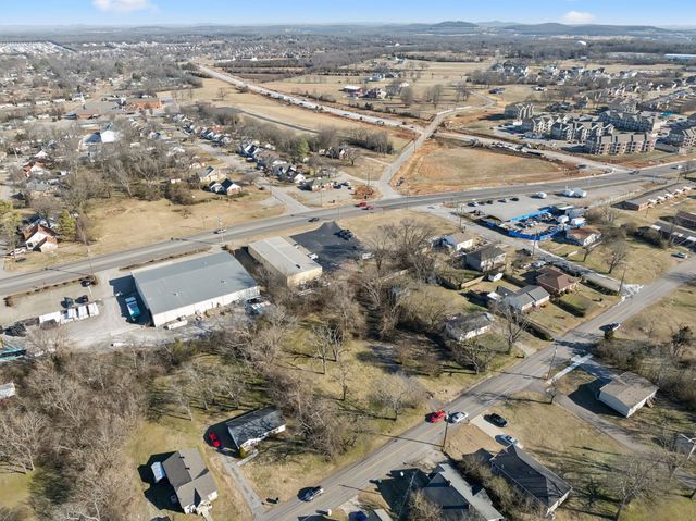 329 Sycamore St, Lebanon, TN 37087