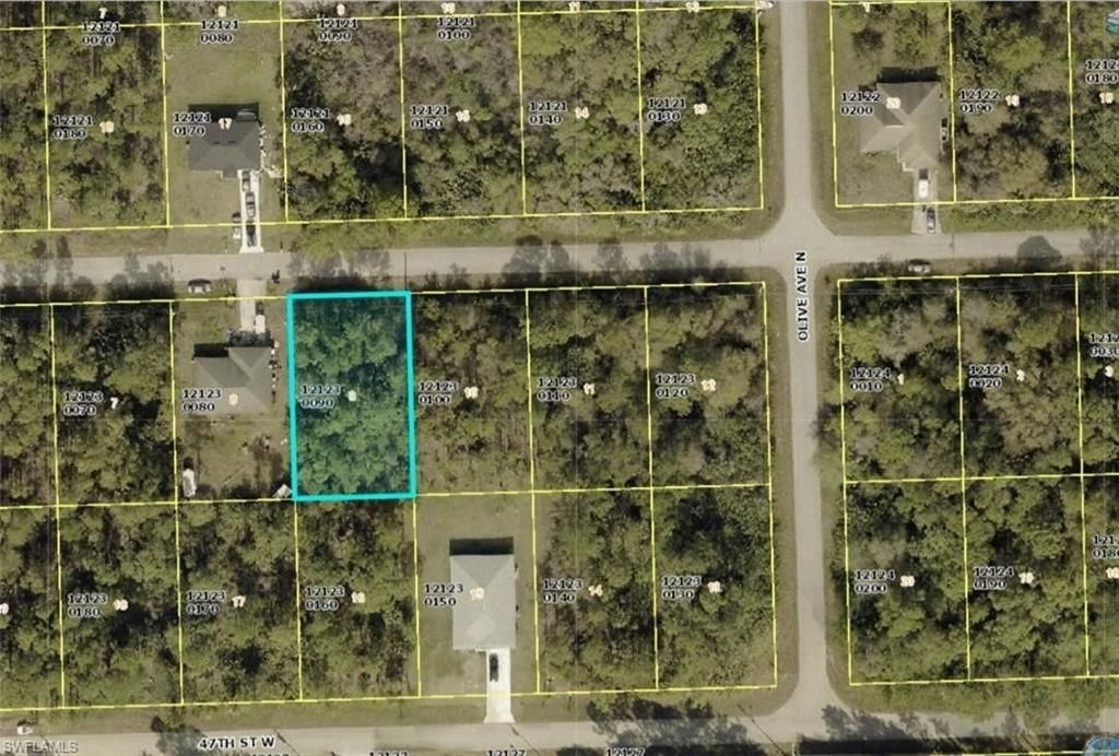 3207 48th ST W, LEHIGH ACRES, FL 33971 — exterior