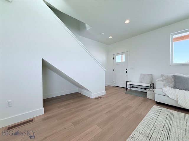 854 Accolade Loop, Belgrade, MT 59714