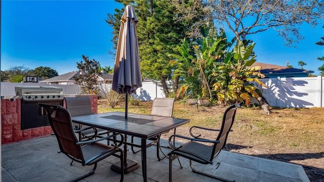 1390 BROKEN PINE ROAD, Deltona, FL 32725