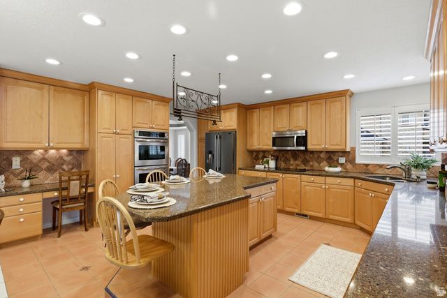 1963 CHEROKEE CIR, Ogden, UT 84403