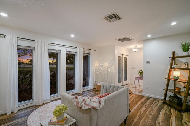 1516 FOX CREEK DRIVE, Sarasota, FL 34240