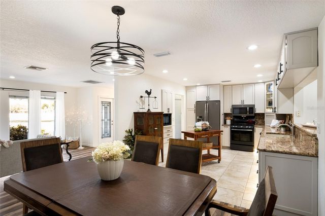 1516 FOX CREEK DRIVE, Sarasota, FL 34240