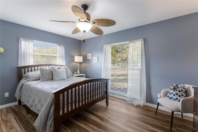 1516 FOX CREEK DRIVE, Sarasota, FL 34240