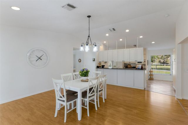 1516 FOX CREEK DRIVE, Sarasota, FL 34240