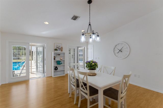 1516 FOX CREEK DRIVE, Sarasota, FL 34240