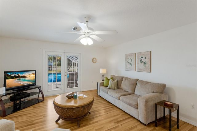 1516 FOX CREEK DRIVE, Sarasota, FL 34240