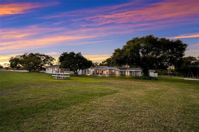 1516 FOX CREEK DRIVE, Sarasota, FL 34240