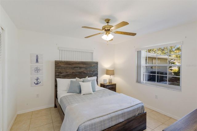 1516 FOX CREEK DRIVE, Sarasota, FL 34240