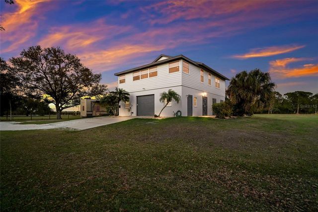 1516 FOX CREEK DRIVE, Sarasota, FL 34240