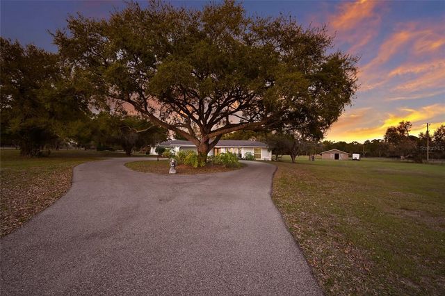 1516 FOX CREEK DRIVE, Sarasota, FL 34240