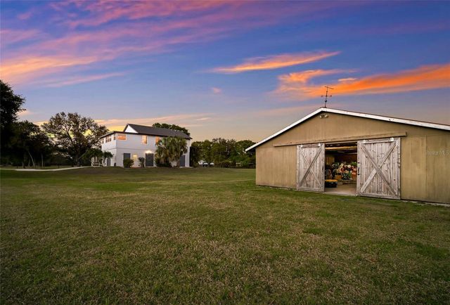 1516 FOX CREEK DRIVE, Sarasota, FL 34240