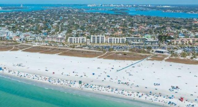 1516 FOX CREEK DRIVE, Sarasota, FL 34240