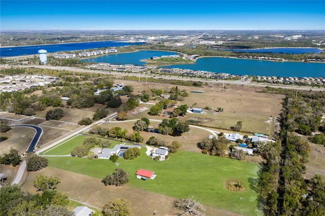 1516 FOX CREEK DRIVE, Sarasota, FL 34240