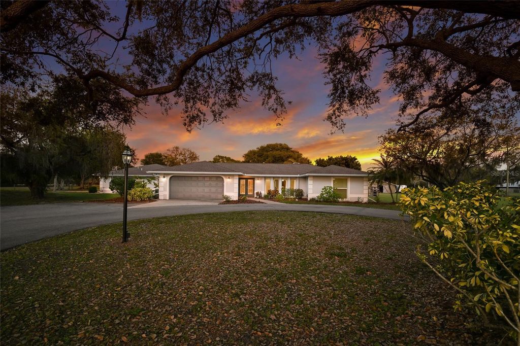 1516 FOX CREEK DRIVE, Sarasota, FL 34240