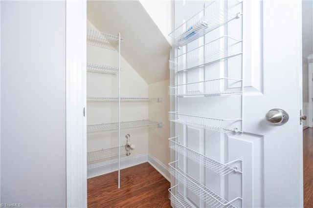 4855 Sterling Brooke Lane, Winston-salem, NC 27103