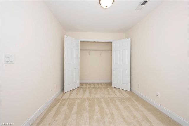 4855 Sterling Brooke Lane, Winston-salem, NC 27103