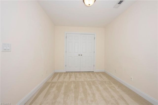 4855 Sterling Brooke Lane, Winston-salem, NC 27103