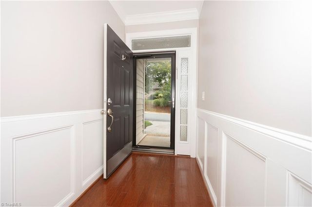 4855 Sterling Brooke Lane, Winston-salem, NC 27103