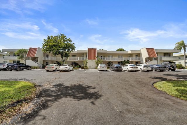 3145 NE 48th Court 215, Lighthouse Point, FL 33064