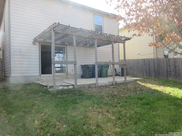 5015 Bending Trail, San Antonio, TX 78247