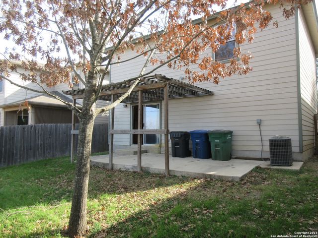 5015 Bending Trail, San Antonio, TX 78247