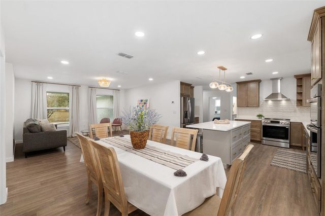 4960 SE 17TH STREET, Ocala, FL 34471