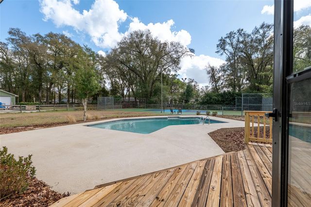 4960 SE 17TH STREET, Ocala, FL 34471