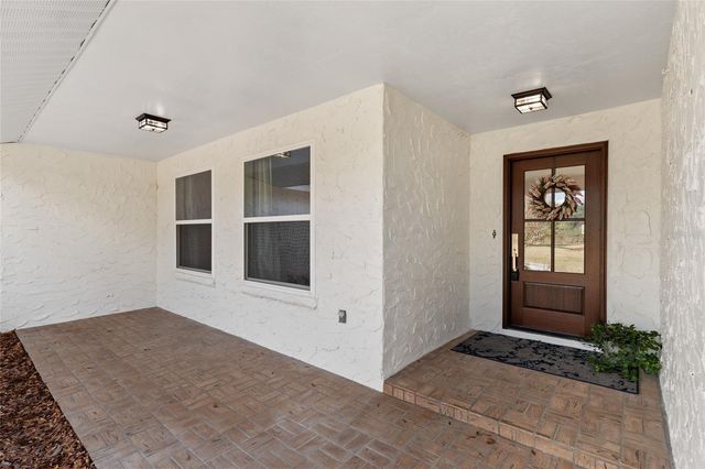 4960 SE 17TH STREET, Ocala, FL 34471