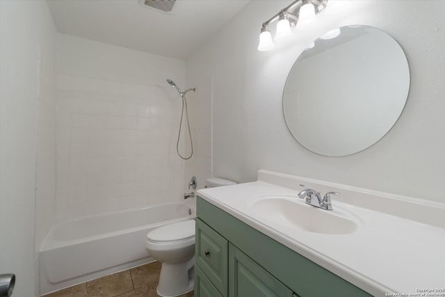 7507 Branston, San Antonio, TX 78250