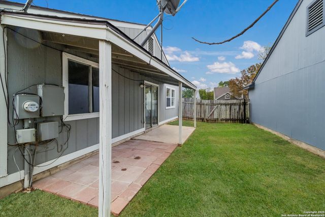 7507 Branston, San Antonio, TX 78250