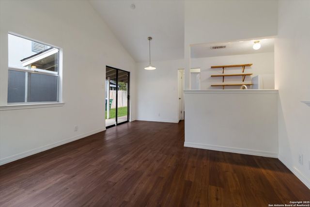 7507 Branston, San Antonio, TX 78250