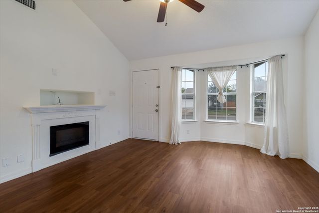 7507 Branston, San Antonio, TX 78250