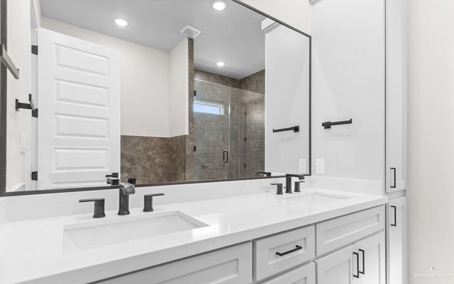 2906 Golden Bear Drive, Harlingen, TX 78550