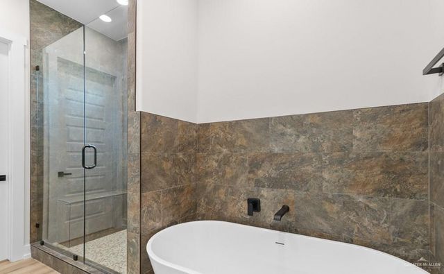 2906 Golden Bear Drive, Harlingen, TX 78550