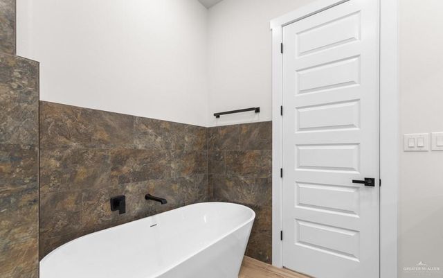 2906 Golden Bear Drive, Harlingen, TX 78550