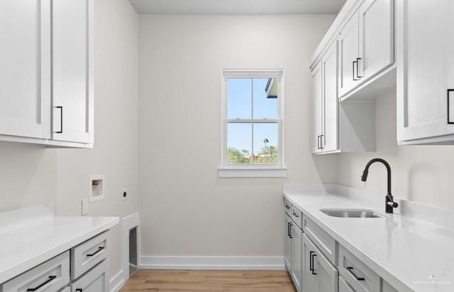 2906 Golden Bear Drive, Harlingen, TX 78550