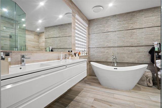 3634 SW 156th Ct 3634, Miami, FL 33185