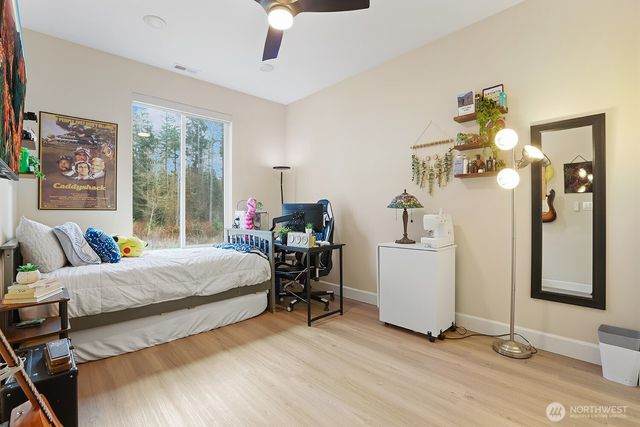 3237 Hilberg, Clinton, WA 98236