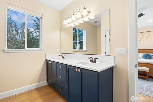 3237 Hilberg, Clinton, WA 98236