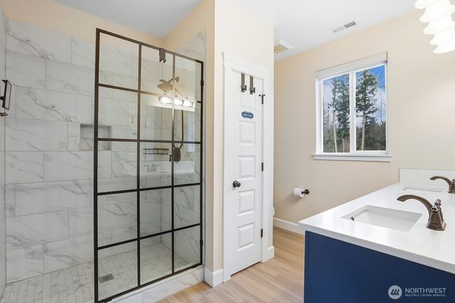 3237 Hilberg, Clinton, WA 98236